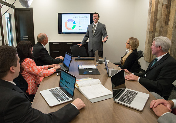 Board Room Online Instructor marketing ad. Sean Robertson, acting CEO of boardroom.