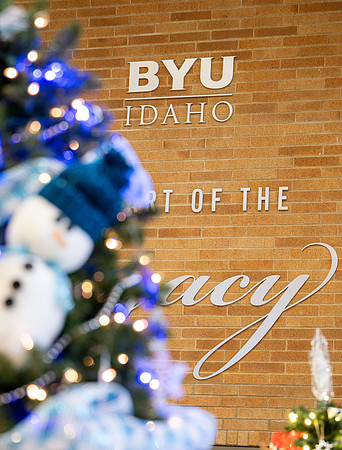 Deck the Legacy Hall with Christmas!