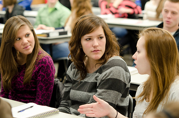 What is Truth? An introductory lecture by Alan Holyoak teaching a Science Foundation class.
