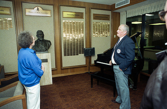 LDS foundation donors on campus