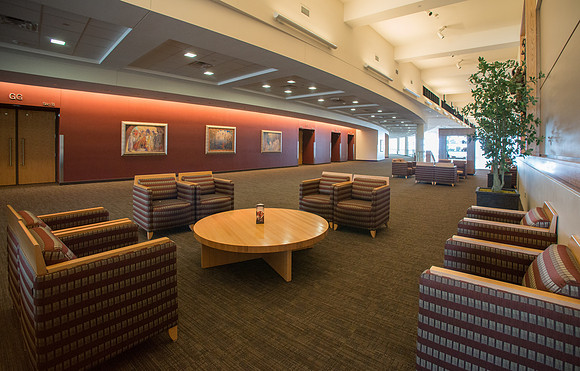 Upper lounge in the I-Center.
