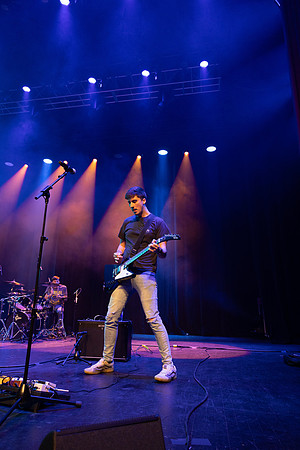 Students performing at Battle of the Bands.