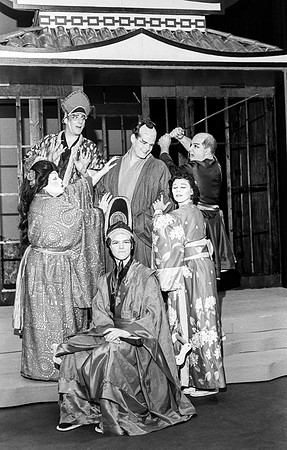 Cast of "Mikado"