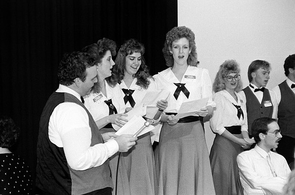 Playmill participants singing.