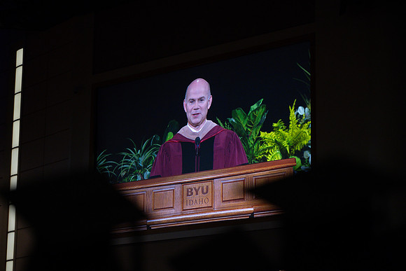 Commencement - Apr 2025