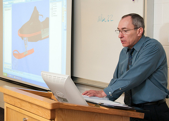 Architecture Construction class taught by Patrick Huish. Students use an advance computer program to help render 3D Architectual drawings.