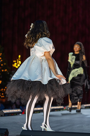 Fashion show - December 2024