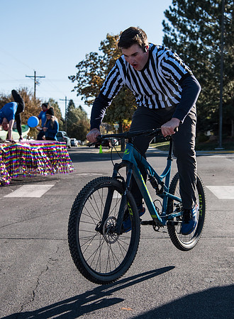 The Spirit Week Parade made a loop around campus, and had various campus organizations participating. Fall semester.