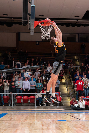 Student activities Slam Dunk Competition