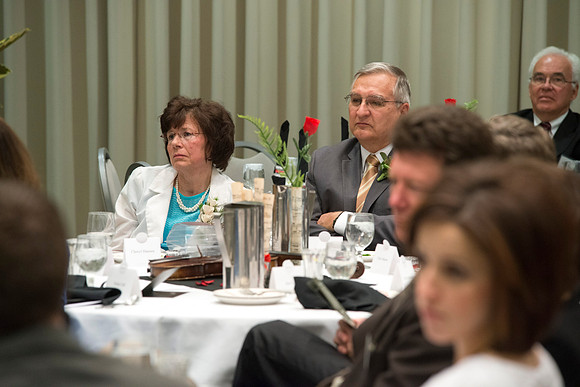 Eliza R. Snow Award members and guest enjoy an evening of god food and entertainment honoring Rick and Cheryl Hansen for their service towards the Arts.