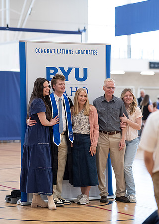Graduates on Campus - Apr 2025