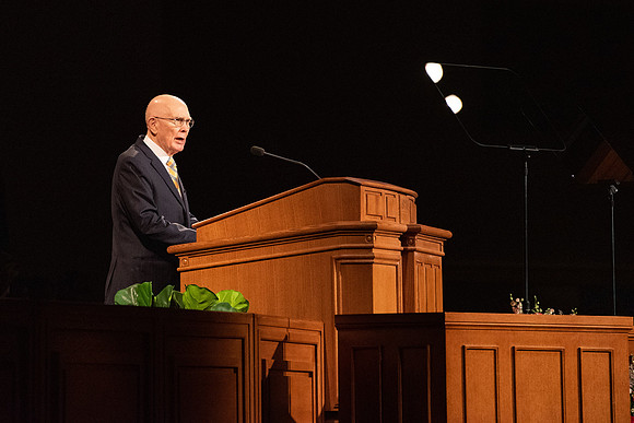 President and Sister Oaks Devotional - Nov 2021