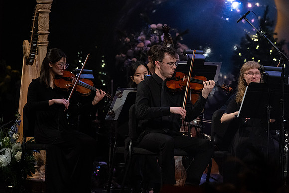 Laura Osnes performs during the Christmas concert with BYUI Student music programs.