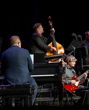 Students, alumni, and Sound Alliance and Vocal Union all participate in Jazz fest.