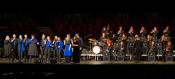 Students, alumni, and Sound Alliance and Vocal Union all participate in Jazz fest.