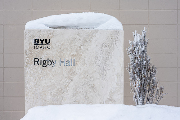 Winter Frost at BYU-Idaho - Jan 2022