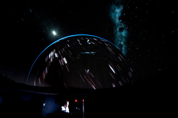 Planetarium; Wonders of the Universe. Stephen McNeil
