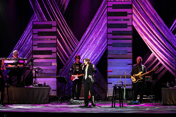 Amy Grant - Mar 2024