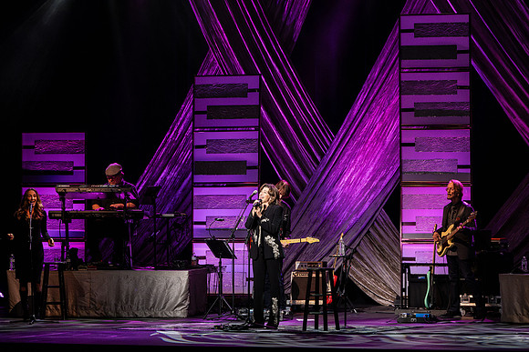 Amy Grant - Mar 2024