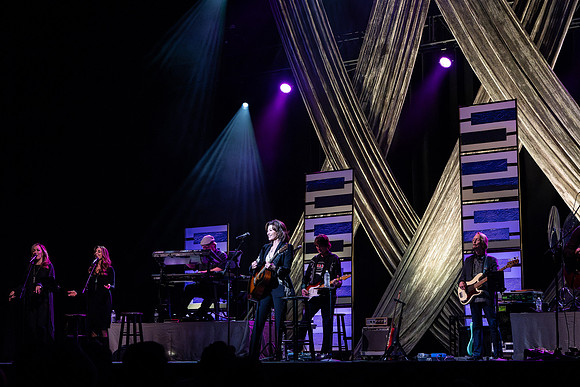 Amy Grant - Mar 2024