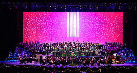 Federica von Stade and the Sonos Handbell Ensemble were the featured guests at BYU-Idaho's ninth annual Christmas concert.