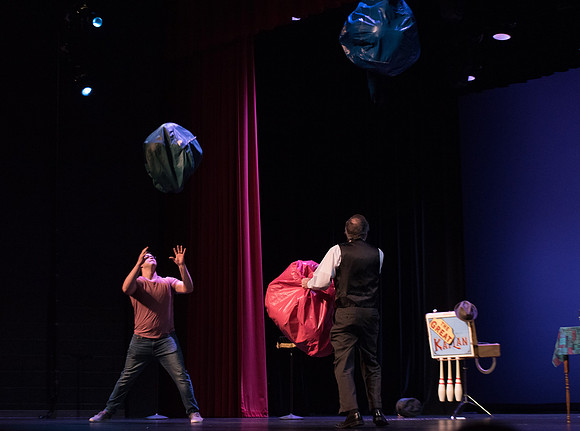 BYU-Idaho Center Satge. The Great Kaplan illusionist, magician and mentalist. Abr 2018
