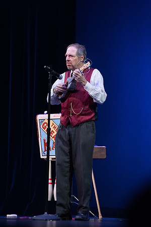 BYU-Idaho Center Satge. The Great Kaplan illusionist, magician and mentalist. Abr 2018