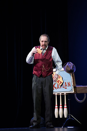 BYU-Idaho Center Satge. The Great Kaplan illusionist, magician and mentalist. Abr 2018