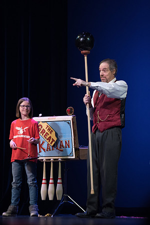 BYU-Idaho Center Satge. The Great Kaplan illusionist, magician and mentalist. Abr 2018