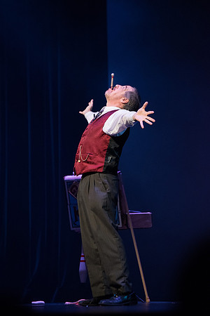 BYU-Idaho Center Satge. The Great Kaplan illusionist, magician and mentalist. Abr 2018