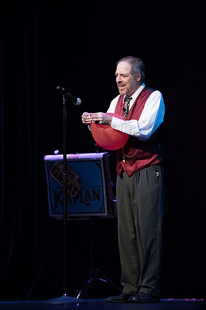 BYU-Idaho Center Satge. The Great Kaplan illusionist, magician and mentalist. Abr 2018