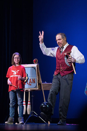 BYU-Idaho Center Satge. The Great Kaplan illusionist, magician and mentalist. Abr 2018