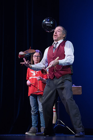 BYU-Idaho Center Satge. The Great Kaplan illusionist, magician and mentalist. Abr 2018