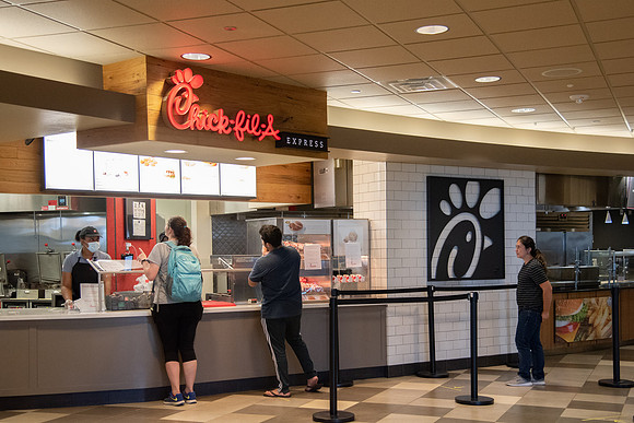 Student Well-Being program assisting students who had been impacted by COVID-19 with lunch and dinner Monday through Friday in the Crossroads. Spring Semester