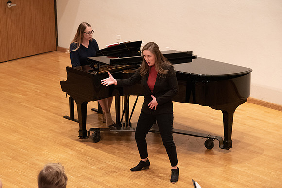 Students being taught and critiqued by Fredrica von Stade at BYU-Idaho.