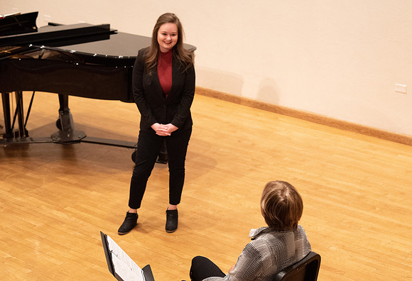 Students being taught and critiqued by Fredrica von Stade at BYU-Idaho.