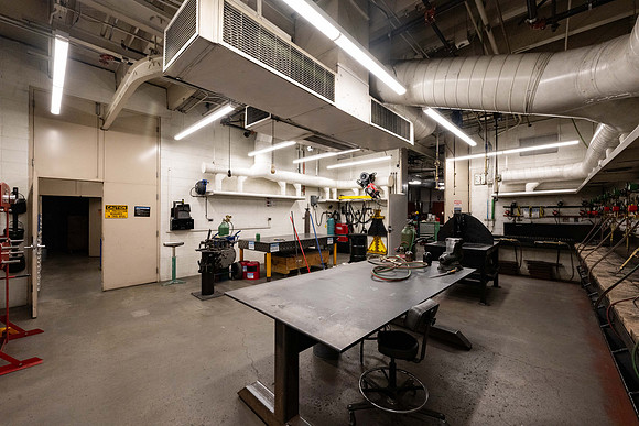Mark Austin Technical & Engineering Building interior (AUS)