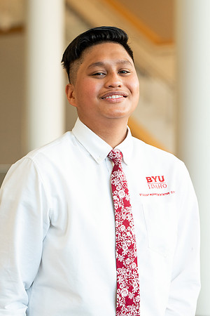 Headshots of the Student Representative Council of the Fall 2021 Semester.