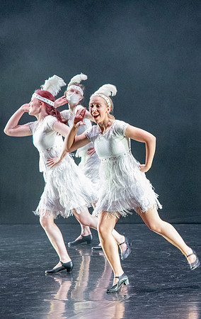 Performance of Dance Alliance.