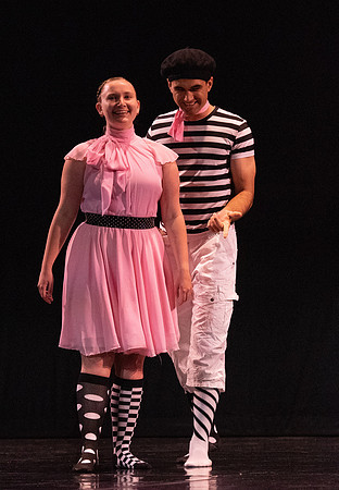 Performance of Dance Alliance.