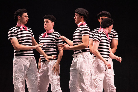 Performance of Dance Alliance.