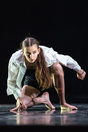 Performance of Dance Alliance.