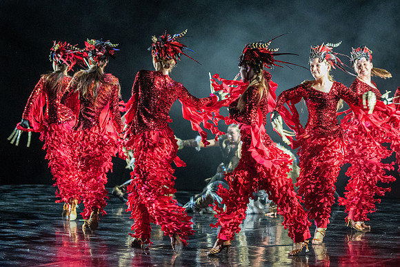 Performance of Dance Alliance.