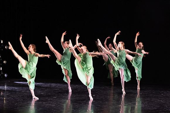 Performance of Dance Alliance.