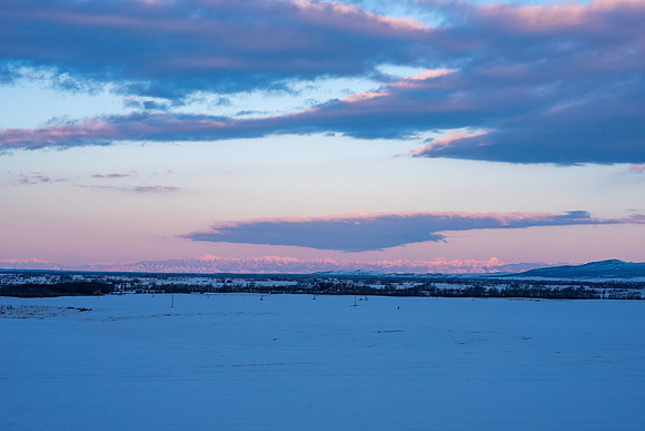 Winter sunrise over the Snake River Valley.