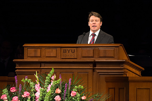 Shane Cole, Assistant University Librarian, speaks to BYU-Idaho students at devotional.