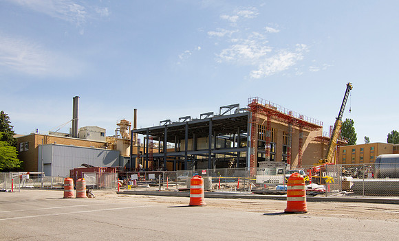 The new Central Energy Facility will heat the 2.5 million square feet of buildings currently on campus and will have the capacity to support future buildings. There is additional space for a future bo