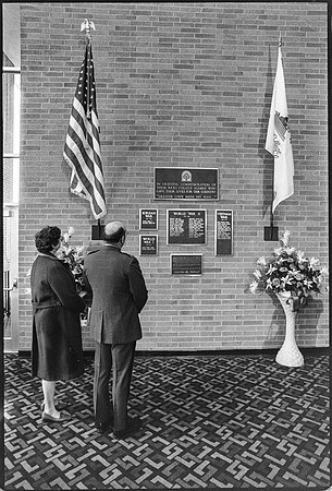 Veterans Memorial - Nov 1988