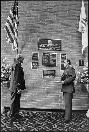 Veterans Memorial - Nov 1988