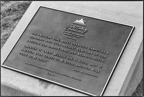 Veterans Memorial - Nov 1988